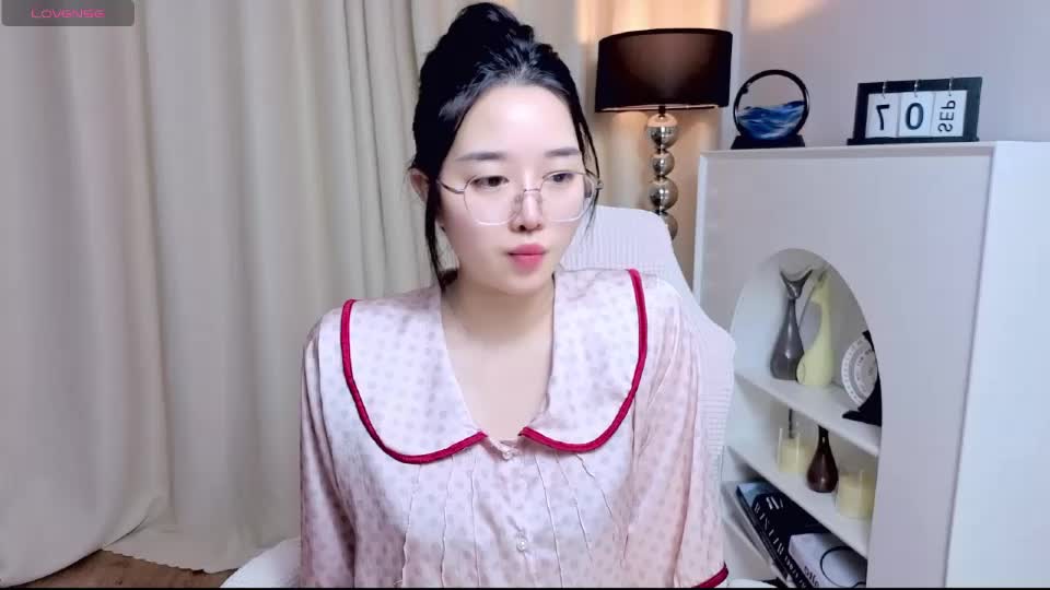 miu99999 Webcam Chat September 7, 2026