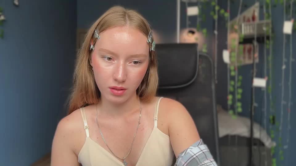 anna_kare Webcam Chat September 7, 2026