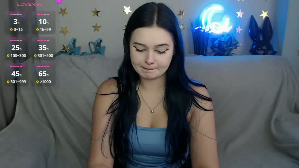 lunablueb Webcam Chat September 7, 2026