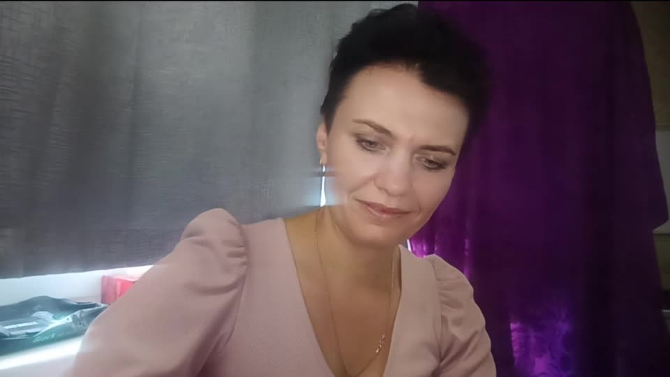 hotmamaqueen234 Webcam Chat September 7, 2026