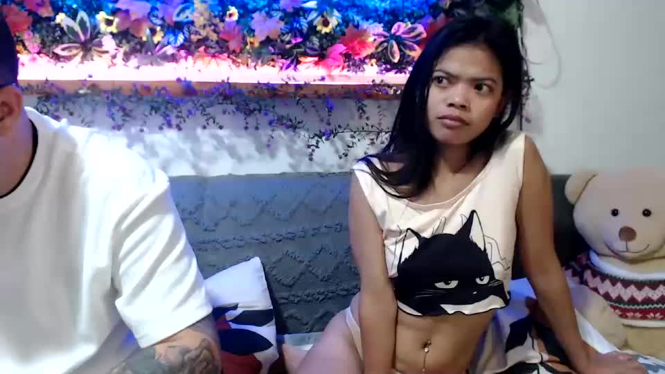 sexy_ginuin_couple Webcam Chat September 7, 2026
