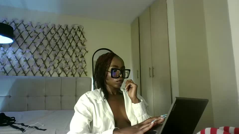 mis_kaylee Webcam Chat September 8, 2026