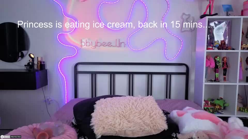 bbybee_lin Webcam Chat September 8, 2026
