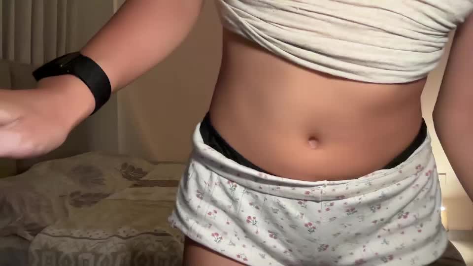 lily_bunnyy Webcam Chat September 8, 2026
