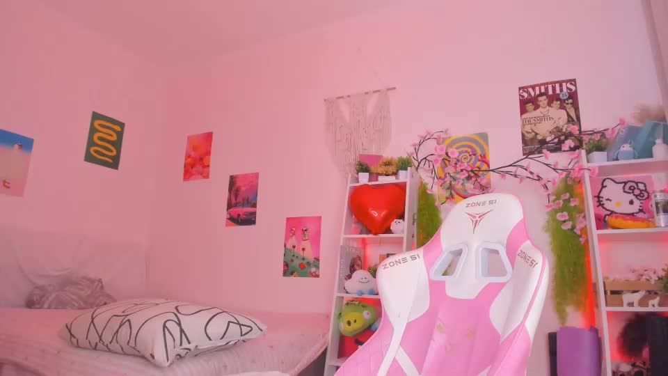 mia_waterlily Webcam Chat September 8, 2026
