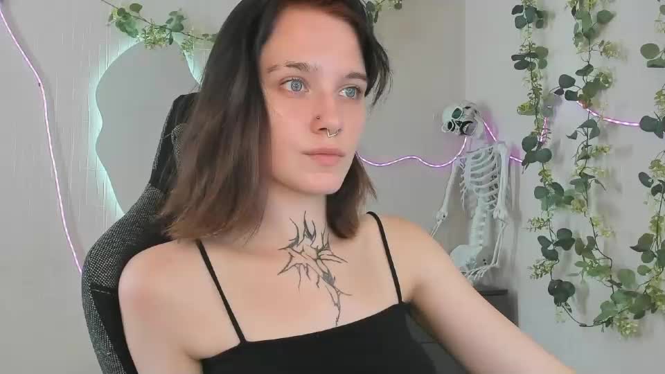 elastikiss Webcam Chat September 8, 2026