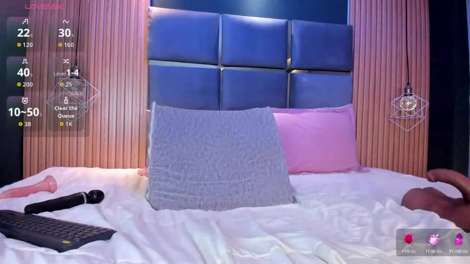 emily_roberts9 Webcam Chat September 8, 2026