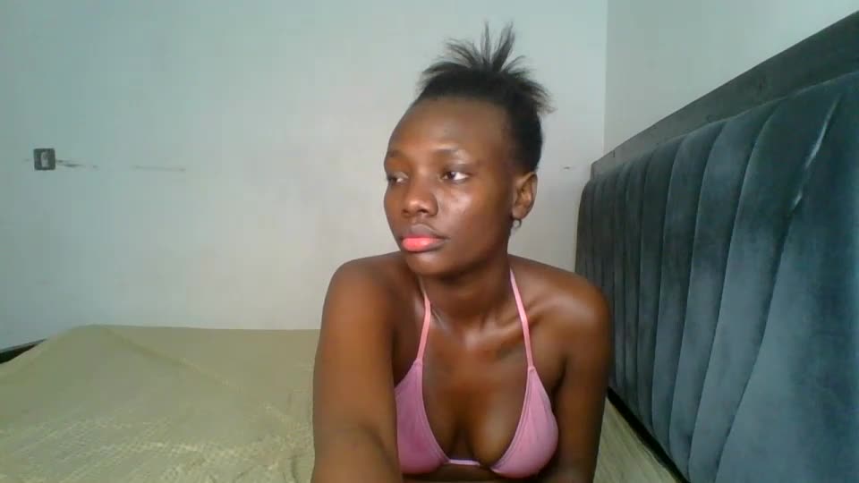 peach_ebonny Webcam Chat September 8, 2026