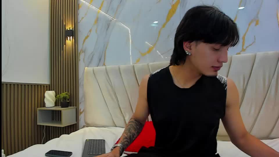 sweetauracouple Webcam Chat September 9, 2026