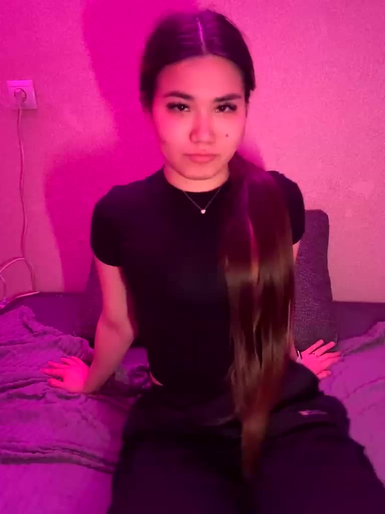 TheFoxAlissha Webcam Chat September 9, 2026