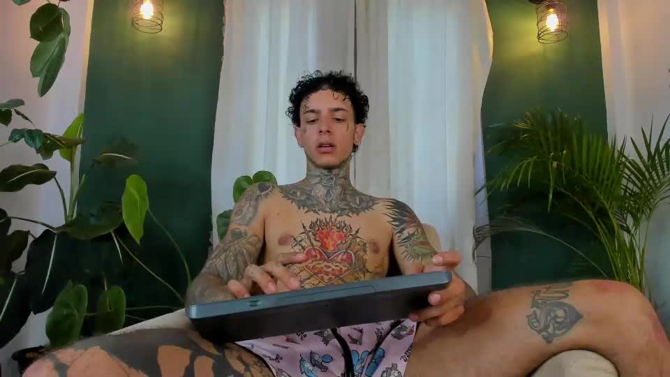 aron_ford Webcam Chat September 9, 2026