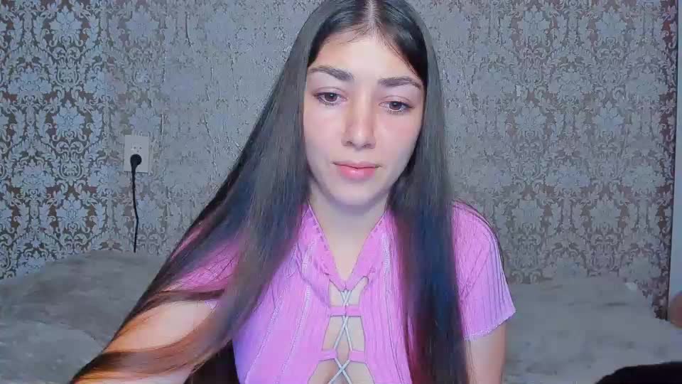 adrianakuiper Webcam Chat September 9, 2026