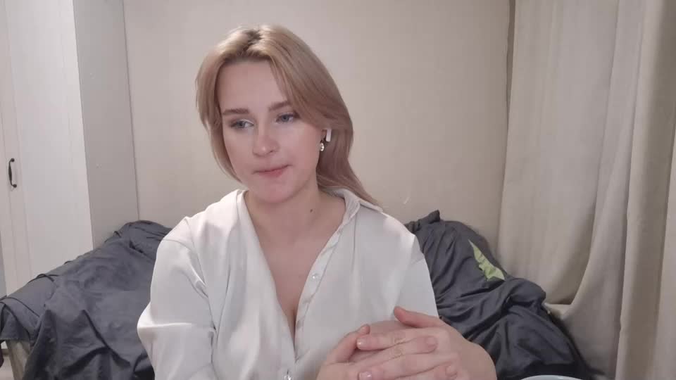 lillianhusk Webcam Chat September 9, 2026