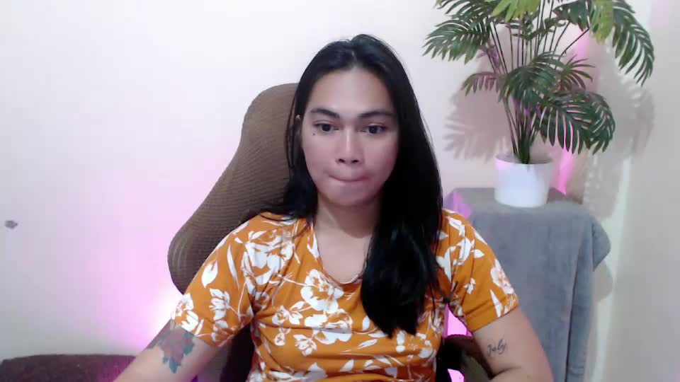 urasian_erica Webcam Chat September 9, 2026