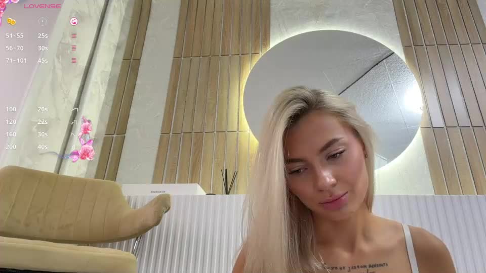 leomaainslie Webcam Chat September 9, 2026