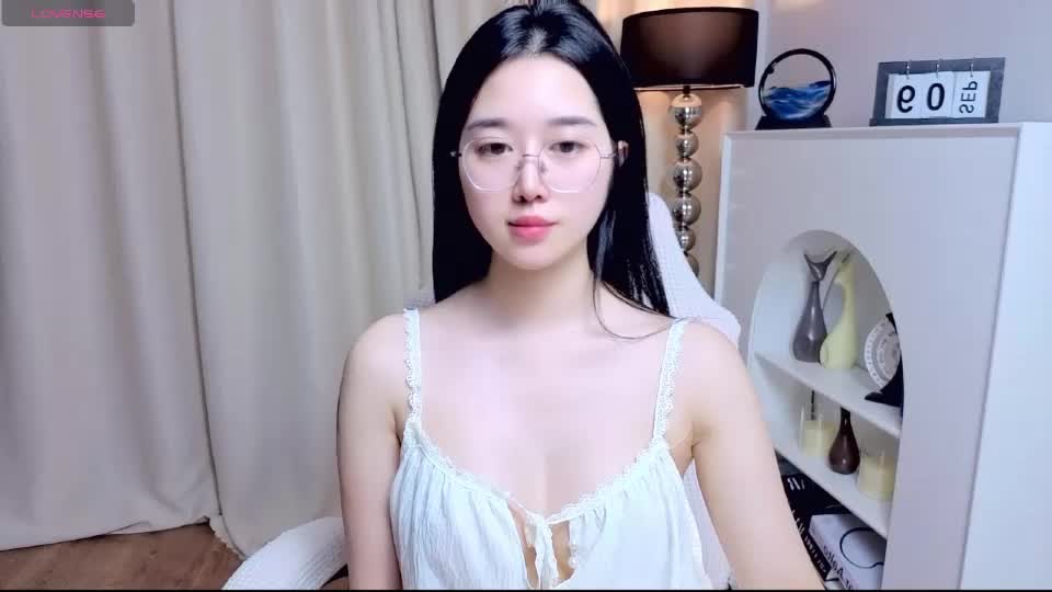 miu99999 Webcam Chat September 9, 2026