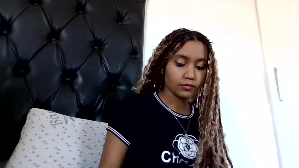 sweetwhisper4u Webcam Chat September 9, 2026