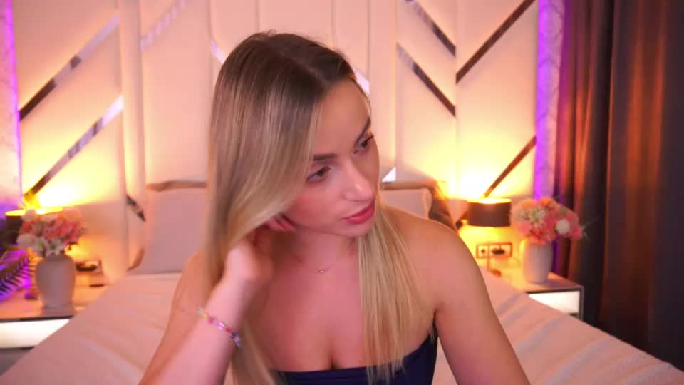 diana_nova Webcam Chat September 10, 2026