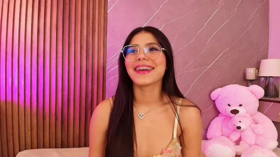 ariana_jhonson11 Webcam Chat September 10, 2026