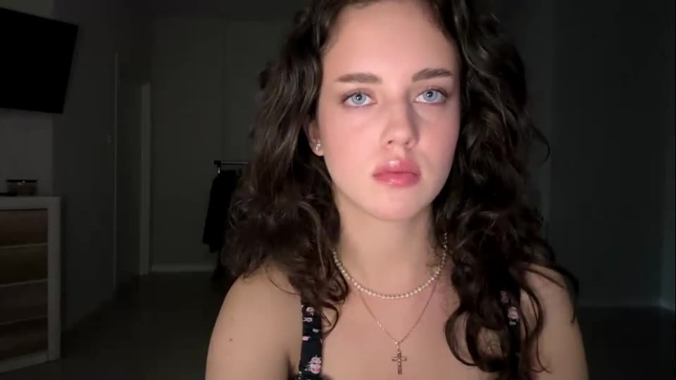 farrahburde Webcam Chat September 10, 2026