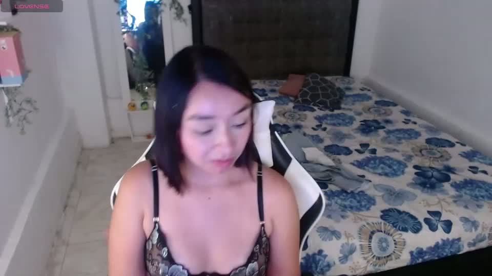 ari_2dcouple Webcam Chat September 10, 2026