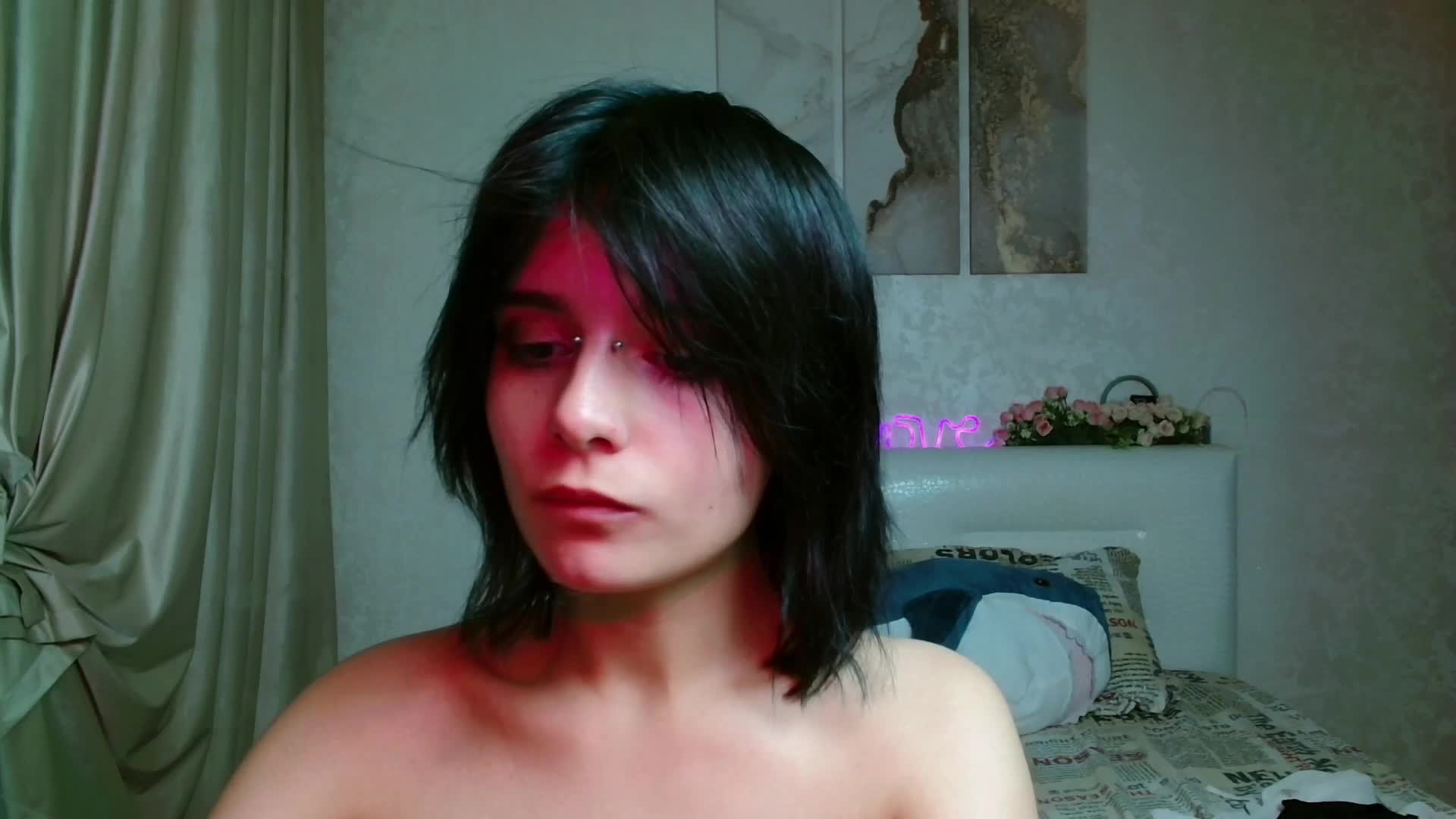 TheSluttyFox Webcam Chat September 10, 2026