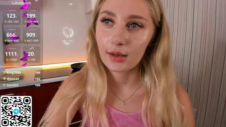 livyybosom Webcam Chat September 11, 2026