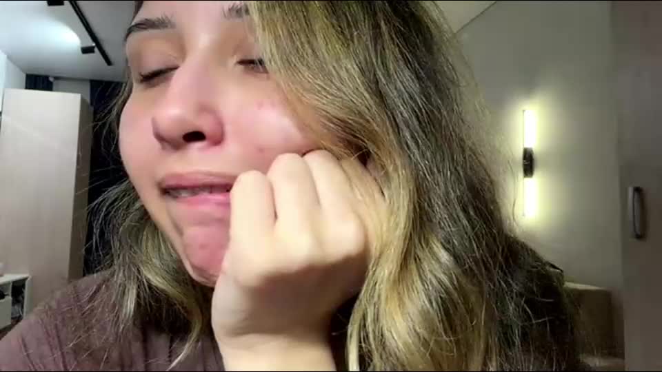eleanorefrens Webcam Chat September 11, 2026