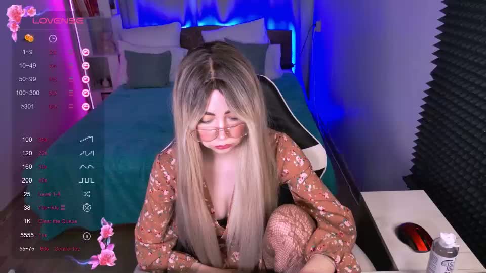 sofiisun Webcam Chat September 11, 2026