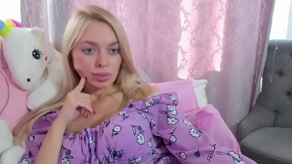 mariwell Webcam Chat September 11, 2026