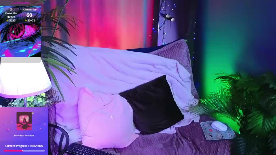 moonberry_yi Webcam Chat September 11, 2026