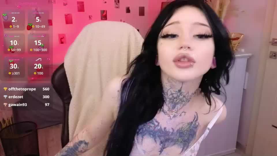 emma_kirks Webcam Chat September 11, 2026