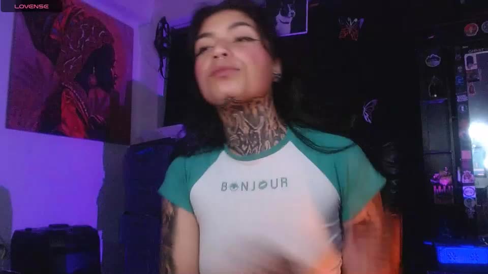 ema_ploxx Webcam Chat September 11, 2026