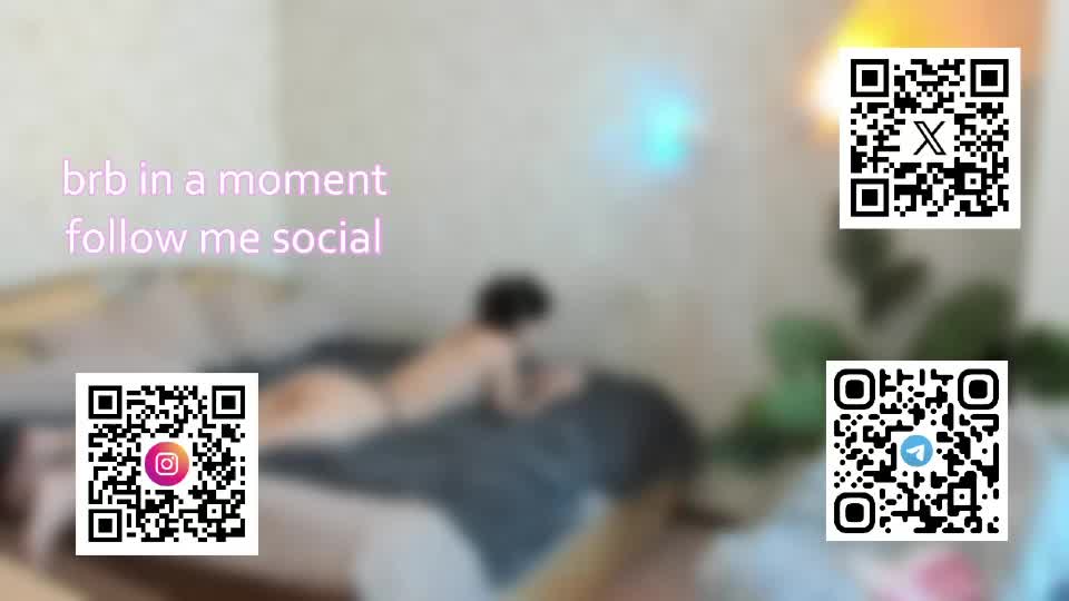 tiny_sparkling Webcam Chat September 12, 2026