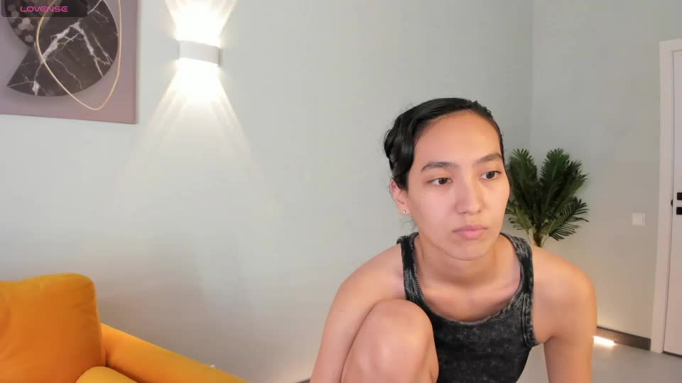 yummy_lamii Webcam Chat September 12, 2026