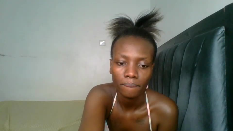 peach_ebonny Webcam Chat September 12, 2026