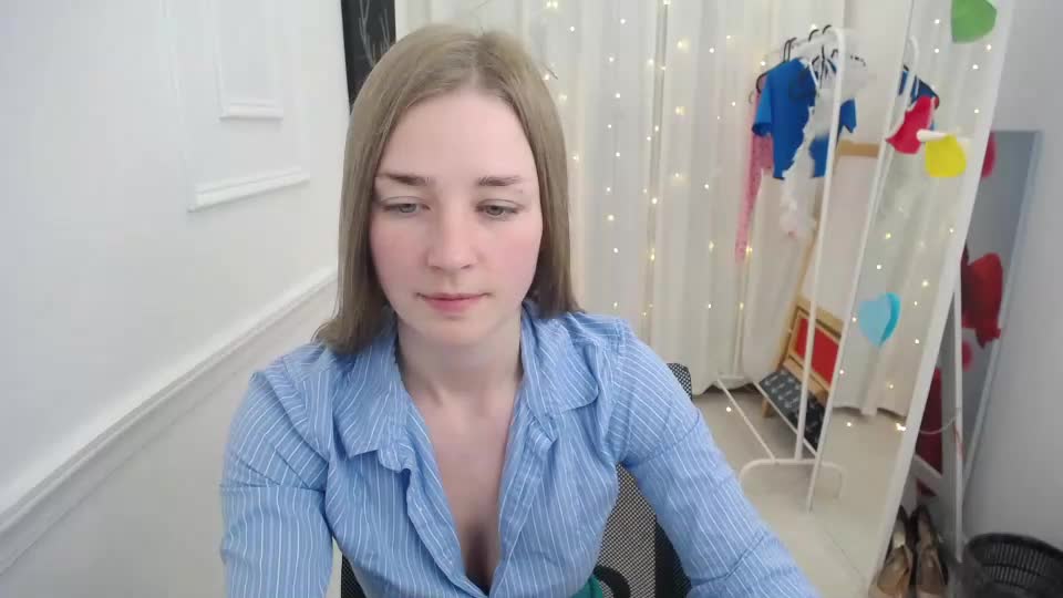 bree_sky Webcam Chat September 12, 2026