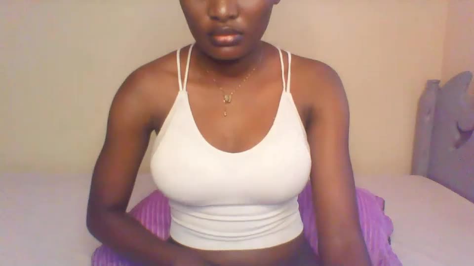 petiteediva Webcam Chat September 12, 2026