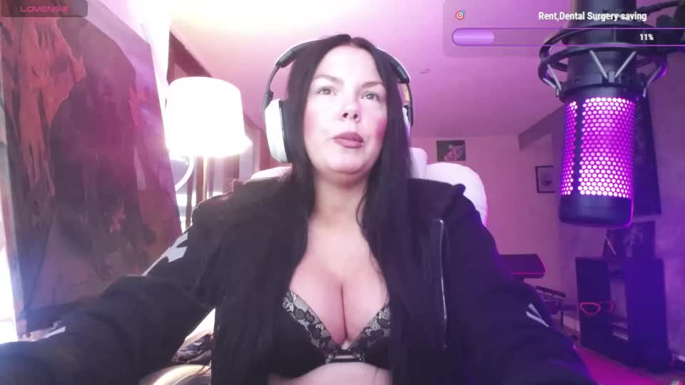 tinykylie Webcam Chat September 12, 2026