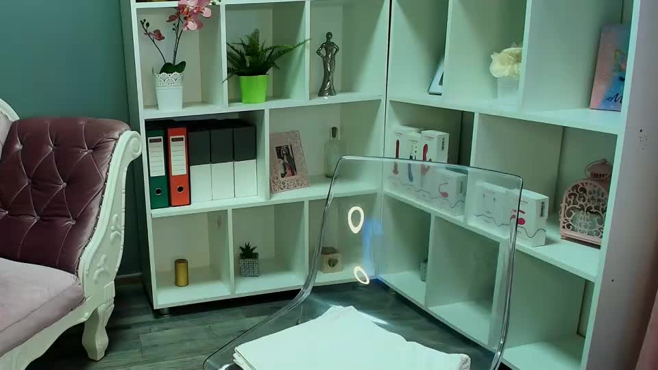 bella_white69 Webcam Chat September 12, 2026