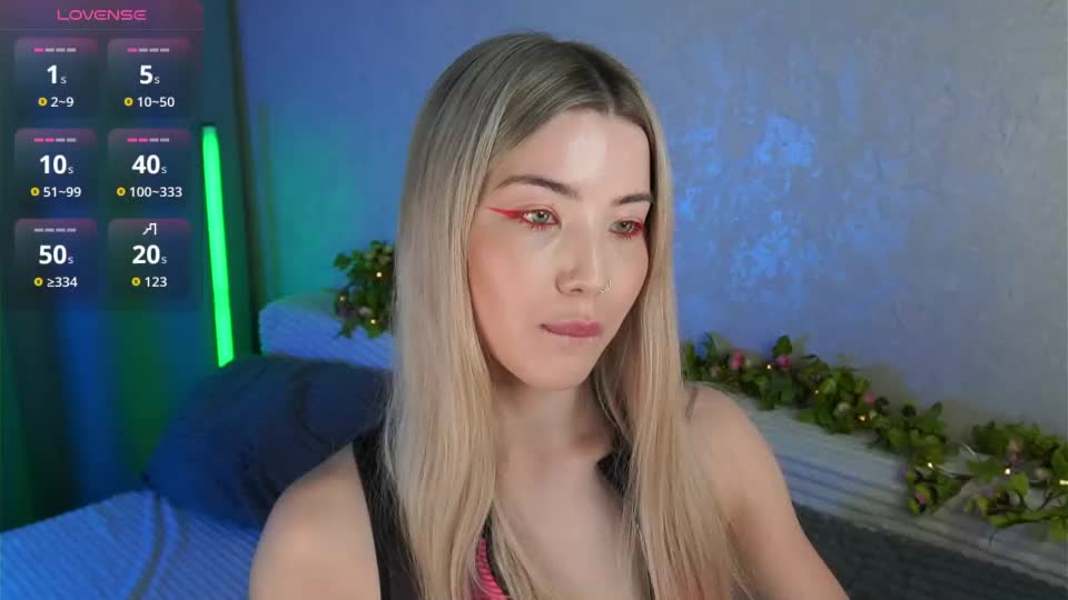 lindathackerr Webcam Chat September 12, 2026