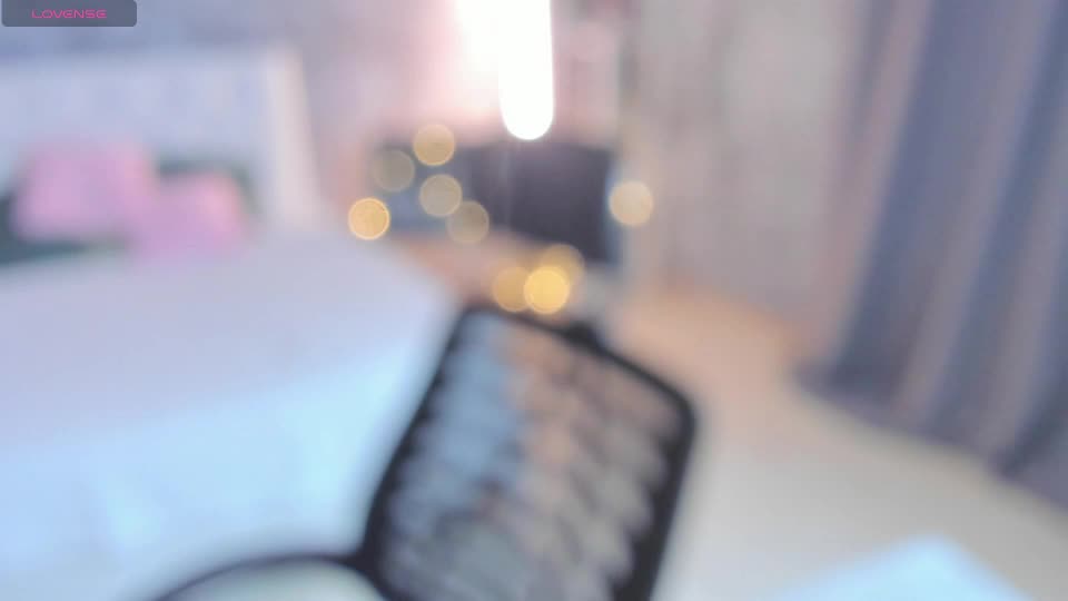 shiny_lisss Webcam Chat September 12, 2026