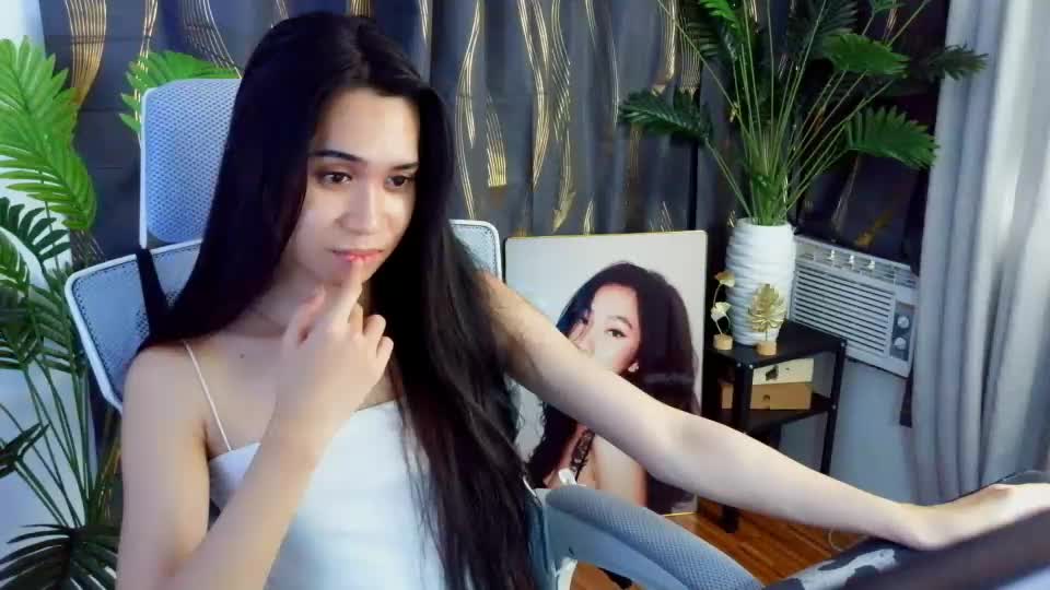 itsme_kat Webcam Chat September 13, 2026