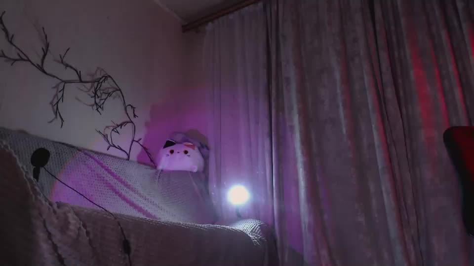 earn_my_lily Webcam Chat September 13, 2026