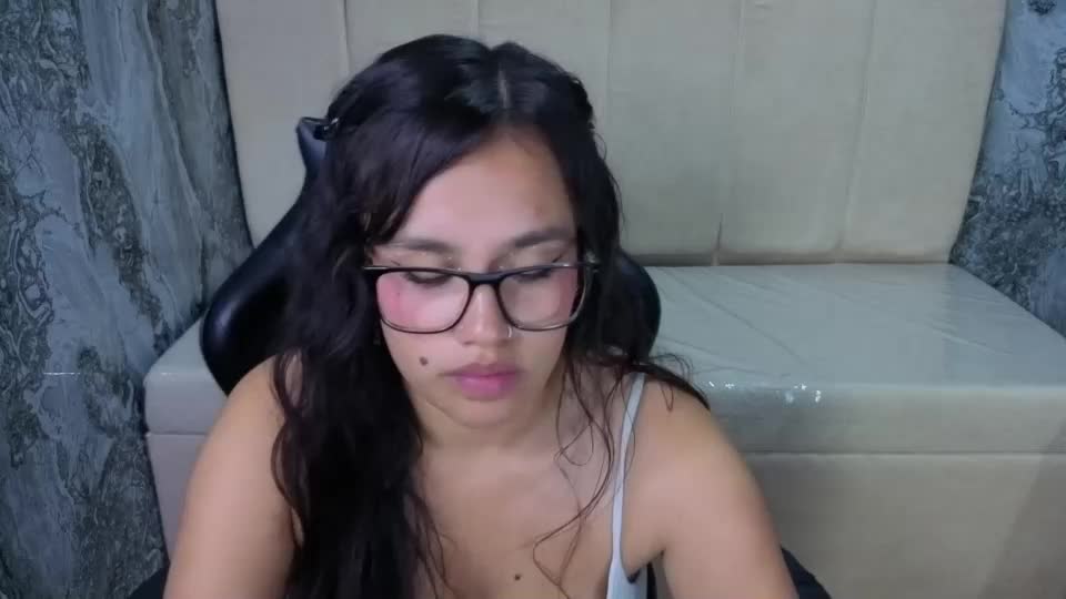 nova_pink_r Webcam Chat September 13, 2026