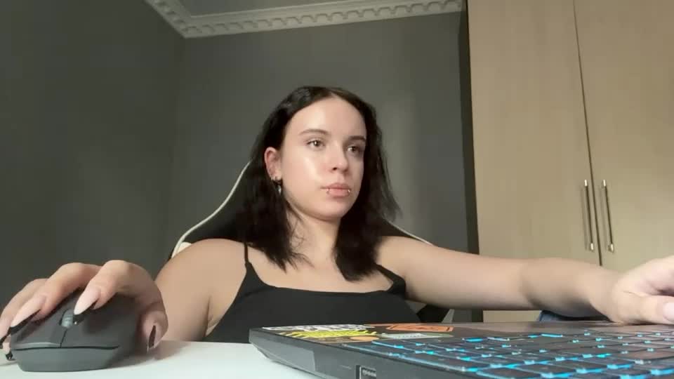 lynettawiseman Webcam Chat September 13, 2026