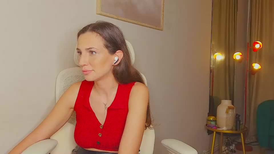 stormi_light Webcam Chat September 13, 2026