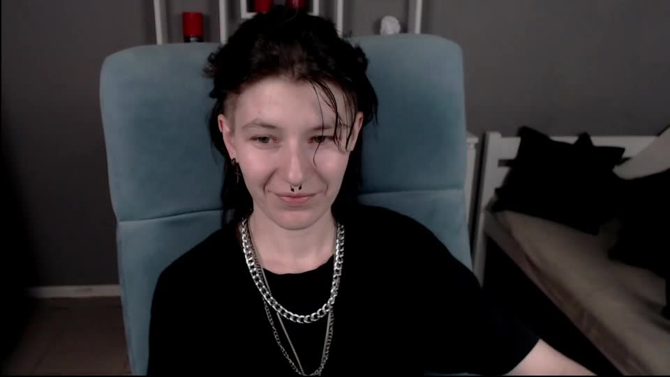 guitarandangell Webcam Chat September 13, 2026