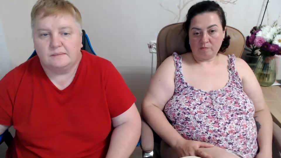 hotfiremommy Webcam Chat September 13, 2026