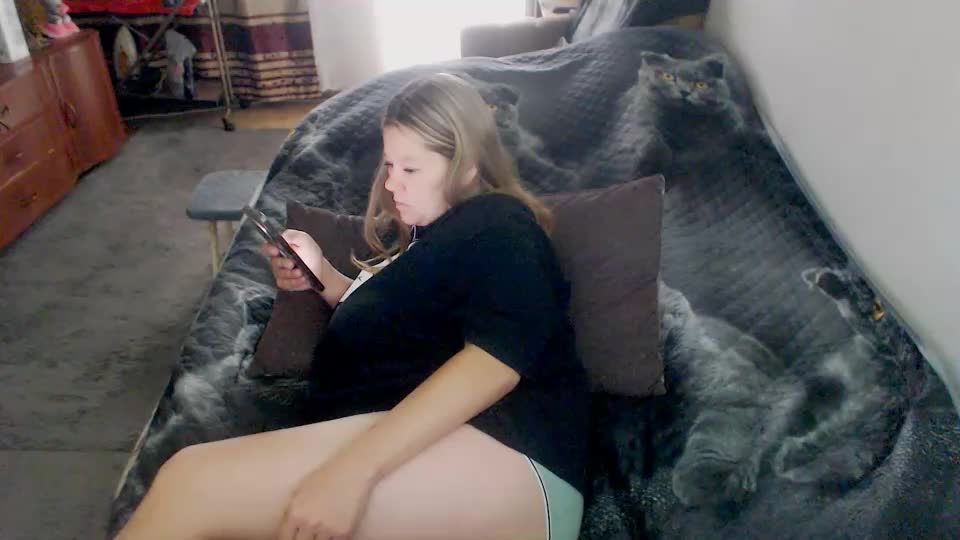 angeldemongirl Webcam Chat September 13, 2026